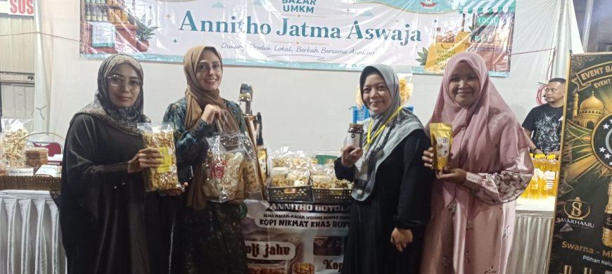 PC JATMA ASWAJA Boyolali Ramaikan Bazar UMKM Annitho PB JATMA ASWAJA di Kanzus Sholawat Pekalongan