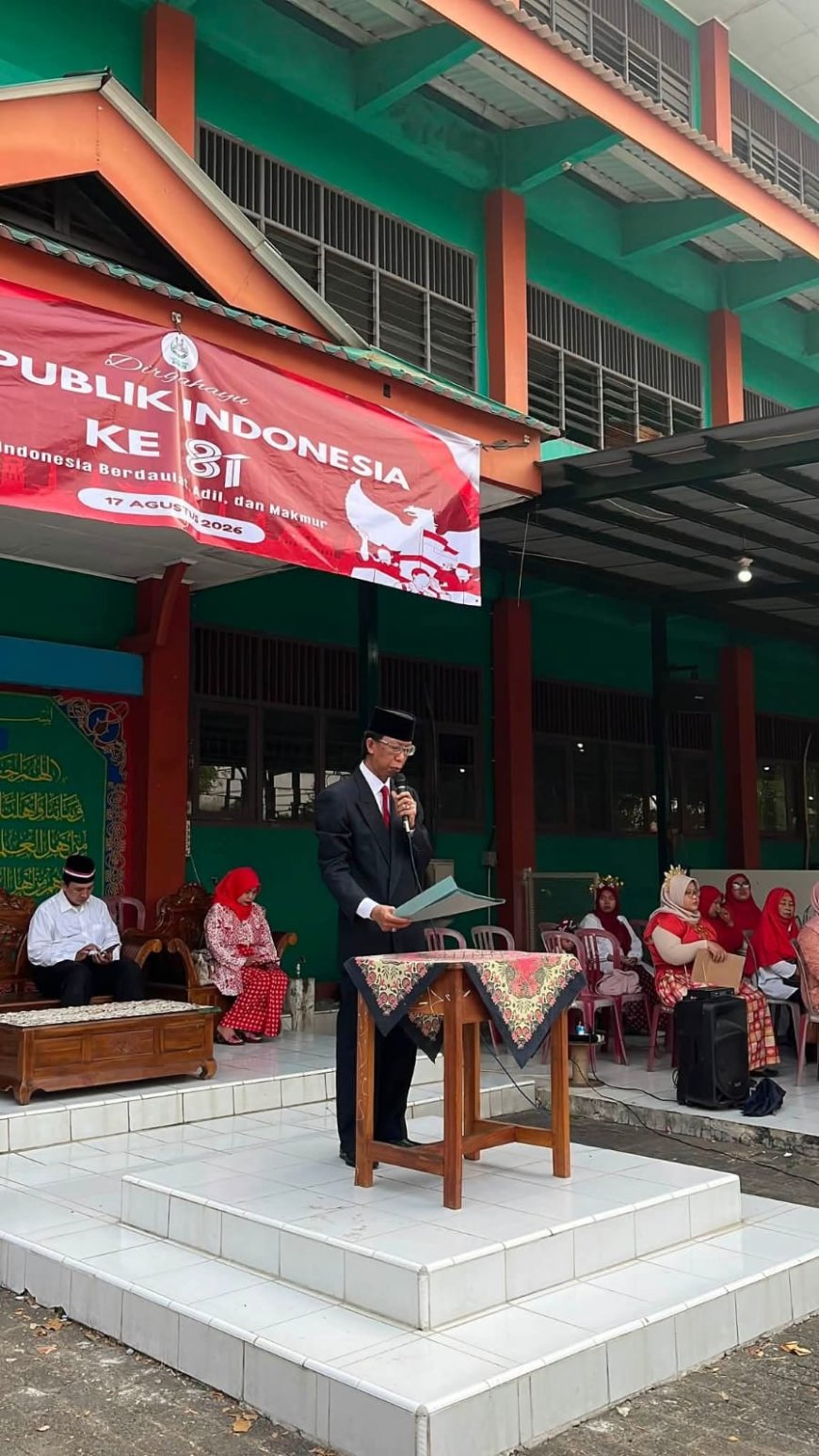 Rois PC JATMA Kota Bekasi Jadi Inspektur Upacara HUT RI ke-81 di Pondok Pesantren An-Nur