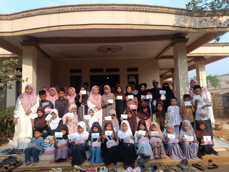 Momentum Maulid Nabi Muhammad SAW, PC An-Nitho JATMA ASWAJA PURWAKARTA adakan santunan Yatim & Dhuafa